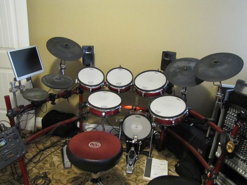 The Roland V-Session electronic kit